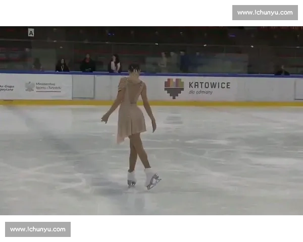 冰坛新星 Beatrice Soldati：燕式衔接 3S 的青春试炼